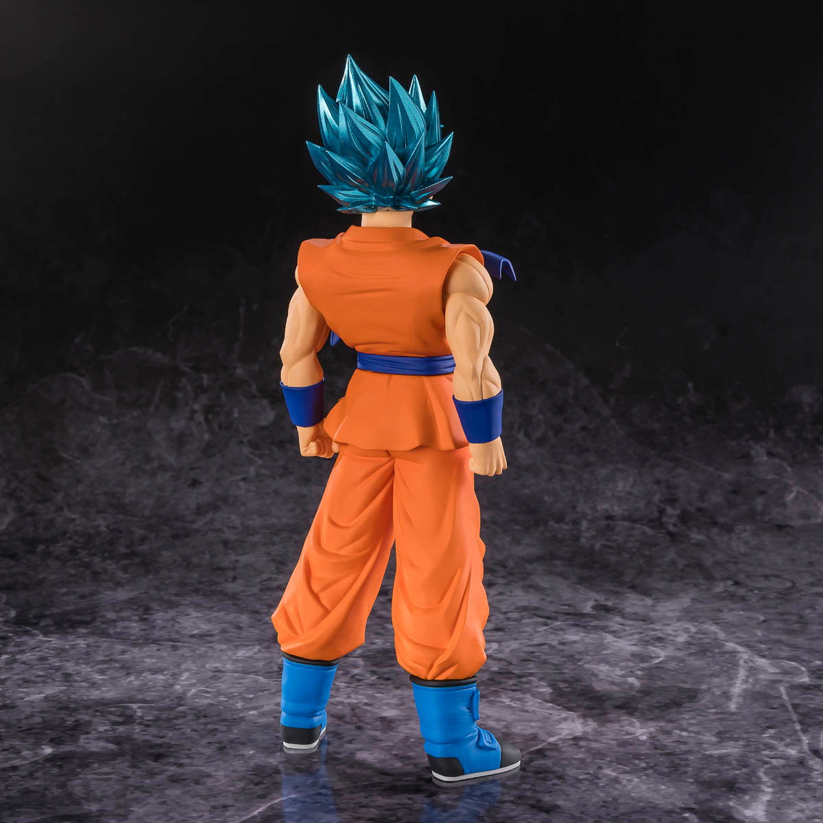 Dragon Ball Super Son Goku Figure – Blood of Saiyans Series by Banpresto – Super Saiyan Blue Anime Collectible Statue – Official Japan Import