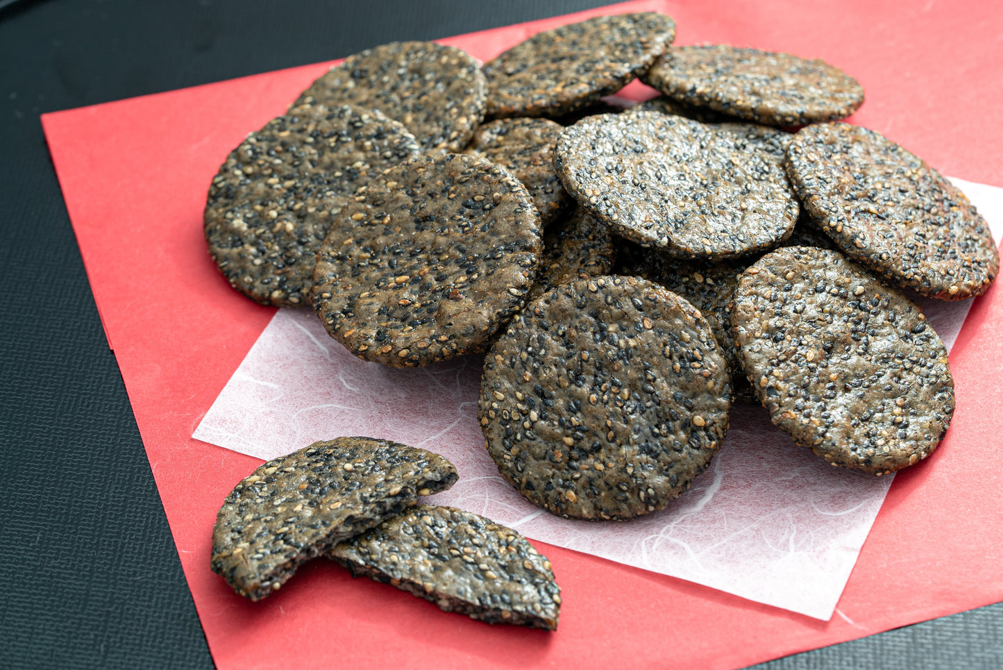 Tagoma Black Sesame Rice Cracker 90g